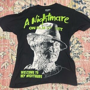 A Nightmare on Elm Street Street Freddy Krueger Shirt Large